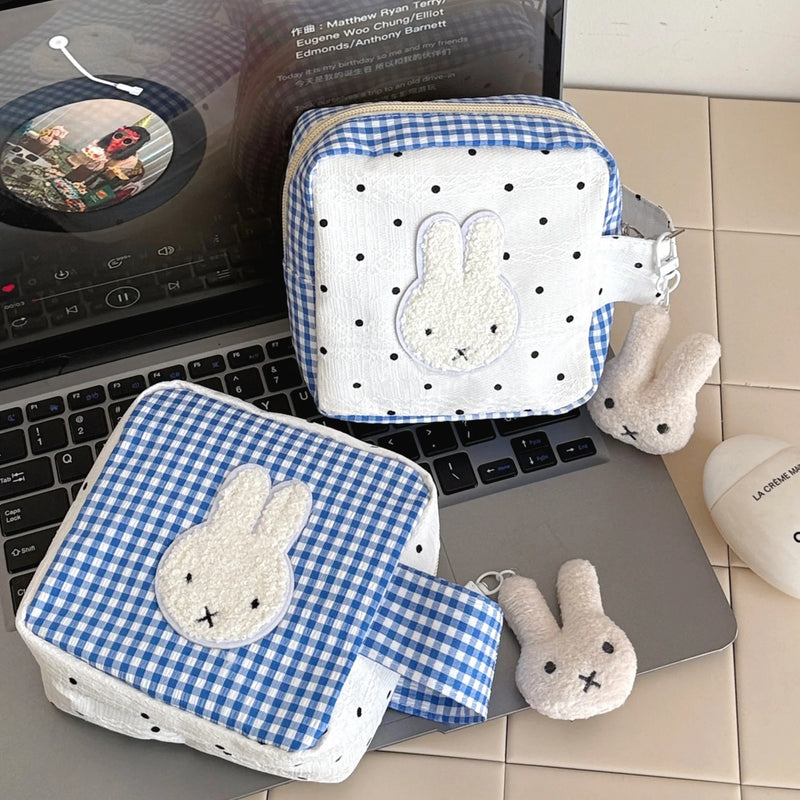 Cute Rabbit Travel Organizer